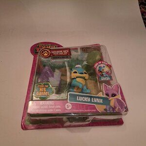 2016 Animal Jam Lucky Lynx blue Action Figure Collectible NEW sealed